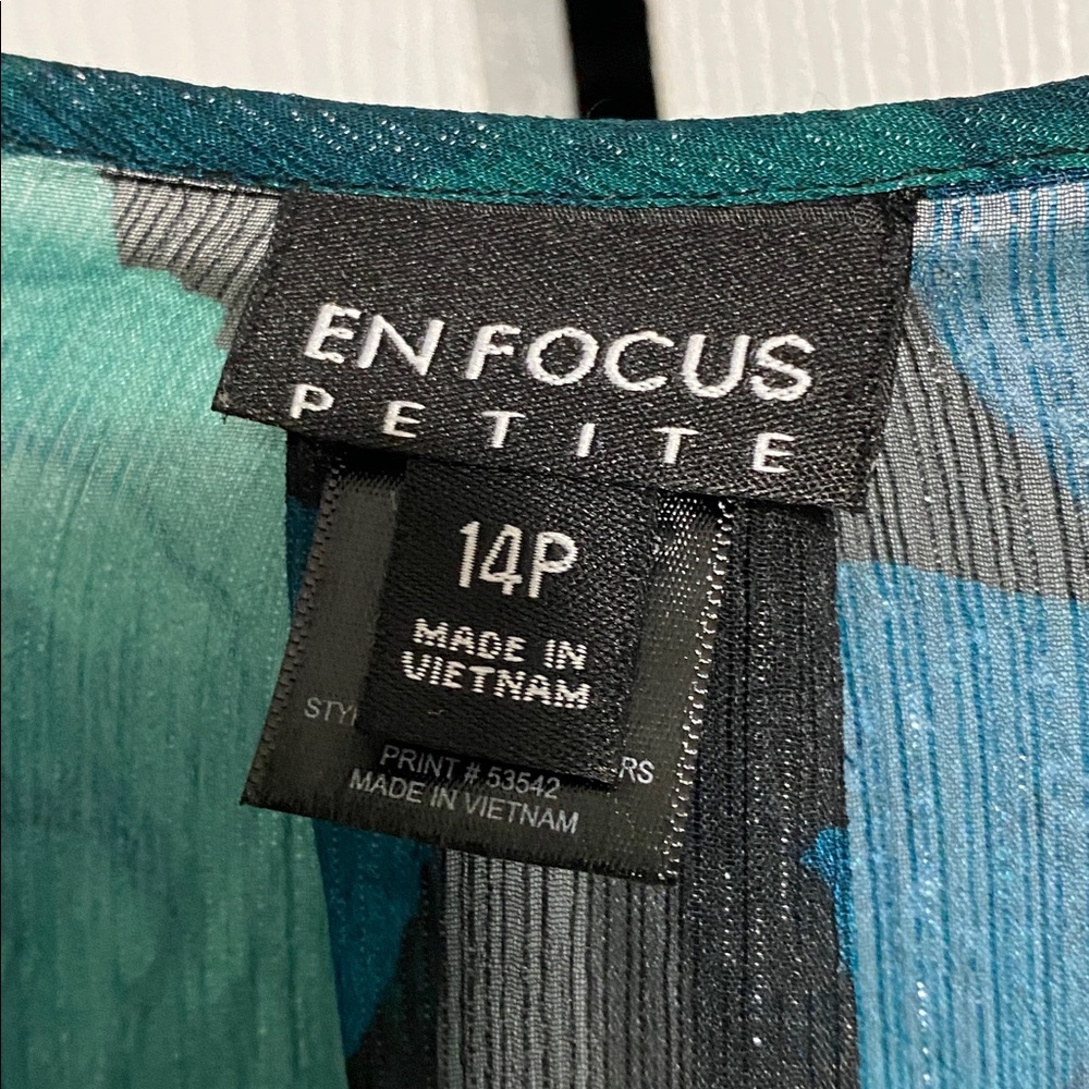 Festive Enfocus petite floral green & silver sparkle sheer lined dress size 14P - Picture 12 of 14